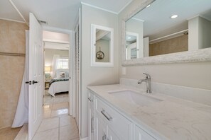 Nhà (3 Bedrooms) | Nội thất