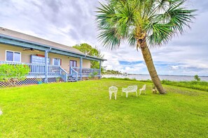 Exterior - Sebastian Cottage on Indian River w/ Grill! (Sebastian)