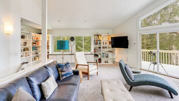 House (2 Bedrooms) | Bahagian dalam