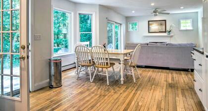 Marion Home w/ Private Deck < 1 Mi From Beach