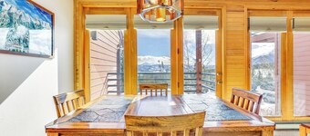 Mtn-view Gem w/ Community Perks in Silverthorne!