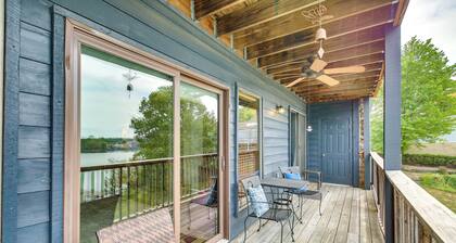 5 Mi to Casino: Waterfront Condo in Hot Springs!