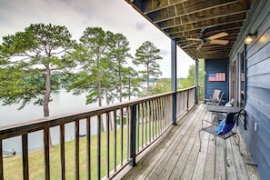 Apartment (2 Bedrooms) | Front of property