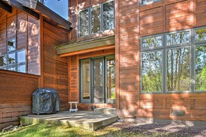 Interior - Incline Village Townhome w/ Forest-view Deck (Incline Village)