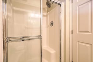Talo (3 Bedrooms) | Sisätilat