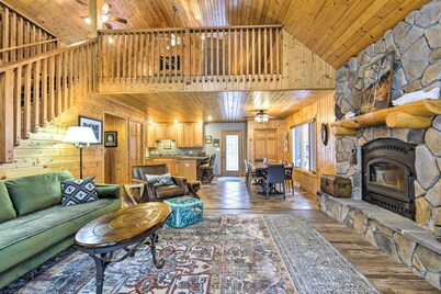 克蘭登小屋度假屋附船塢和甲板