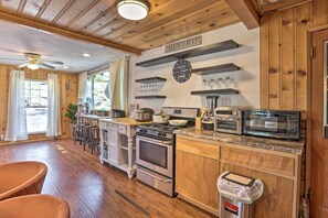 Casa (2 Bedrooms) | Interior