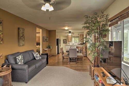 Tropical Volcano Bungalow < 4 Mi to Nat'l Park!