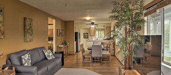 Tropical Volcano Bungalow < 4 Mi to Nat'l Park!