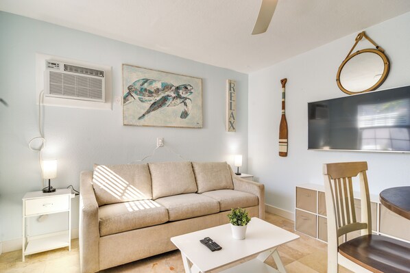 Apartment (1 Bedroom) | Interior