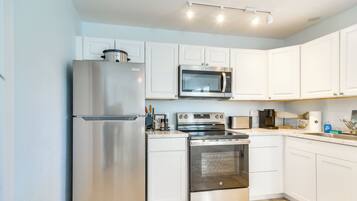 Apartment (1 Bedroom) | Interior