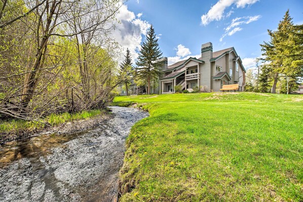 Front of property - Hot Tub Access: Mammoth Lakes Nature Escape! (Mammoth Lakes)