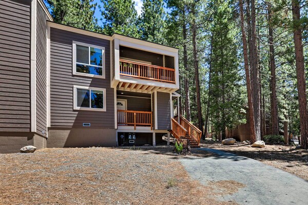 1 Mi To Skiing & Beaches: Incline Village Home! - Carson City, NV