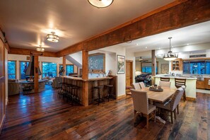 House (Multiple Bedrooms) | Interior