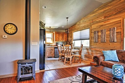 Pagosa Springs Escape w/ Deck, Hot Tub & Grill!