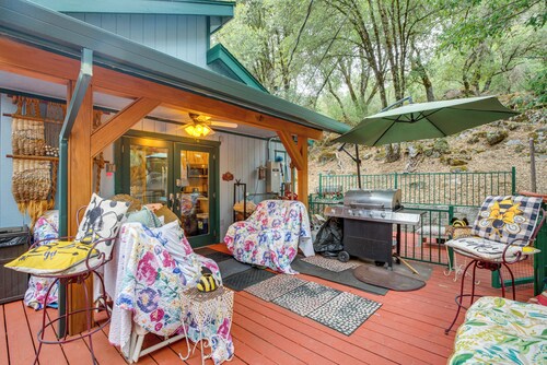 Secluded Placerville Cabin w/ Deck: Walk to River!