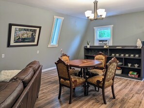 Interior - Starry Artsy Garage Loft (Sedgwick)