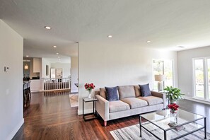 House (4 Bedrooms) | Interior - Beautiful Sonoma House w/ Patio & Vineyard Views! (Sonoma)