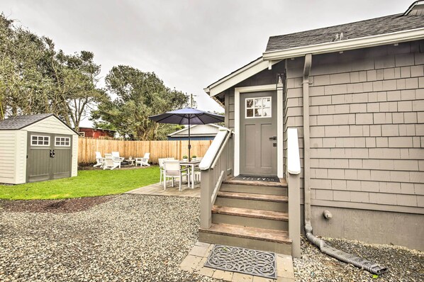 House (3 Bedrooms) | Interior - Chic Lincoln City Retreat on Oregon Coast (Lincoln City)