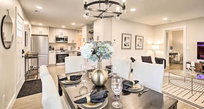 Chic Lincoln City Retreat on Oregon Coast