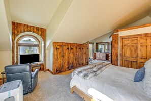 Apartment (3 Bedrooms) | Interior - Duplex in Quiet Family Neighborhood 1 Mi to Skiing (Steamboat Springs)