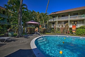 Apartment (0 Bedroom) | Interior - Oceanfront Kailua-kona Islander Studio w/ Lanai! (Kailua-Kona)