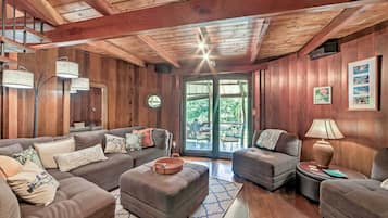 Rumah (2 Bedrooms) | Interior