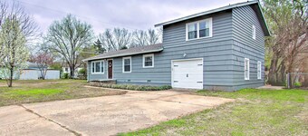 Beautiful Bartlesville Family Home With Game Room!