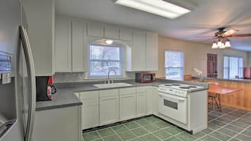 Rumah (3 Bedrooms) | Interior