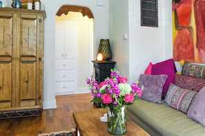 Casa (2 Bedrooms) | Interior