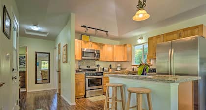'big Island Paradise' Hawaiian Retreat w/ Patio!