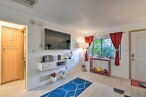 Apartment (1 Bedroom) | Interior