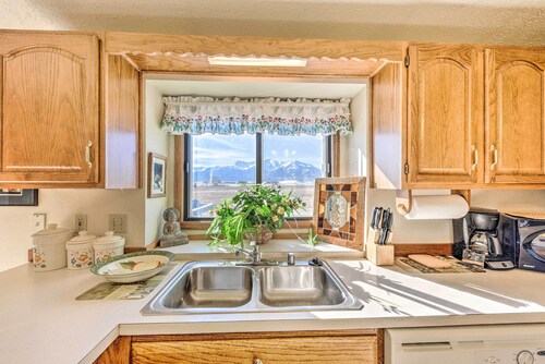 Mountain-view Buena Vista Home: 1 Mile to Main St!