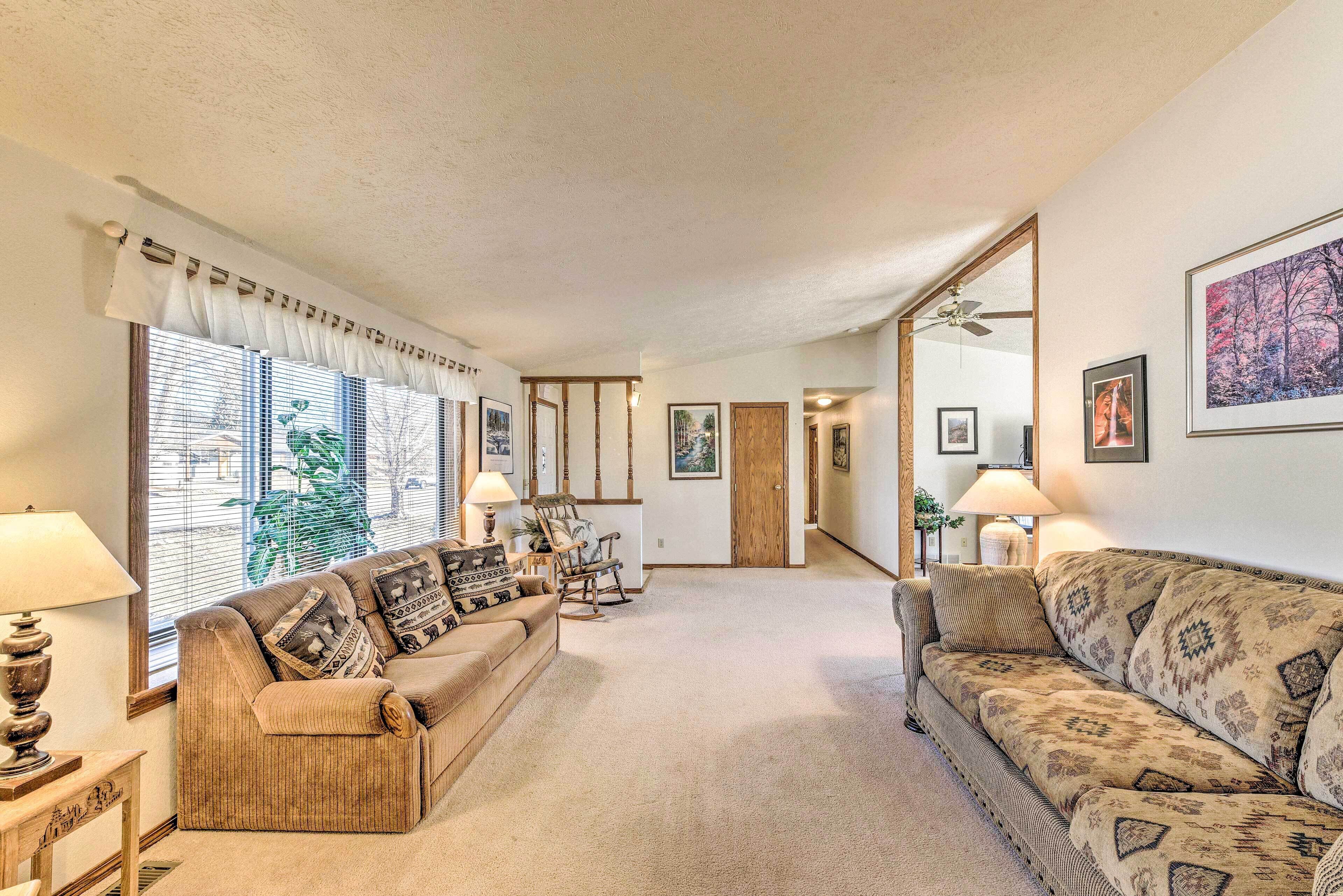 House (3 Bedrooms) | Interior