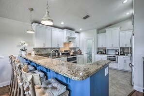 House (3 Bedrooms) | Private kitchen