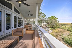 Outdoor dining - St Augustine Home w/ Swim Spa & Marsh Views! (St. Augustine)
