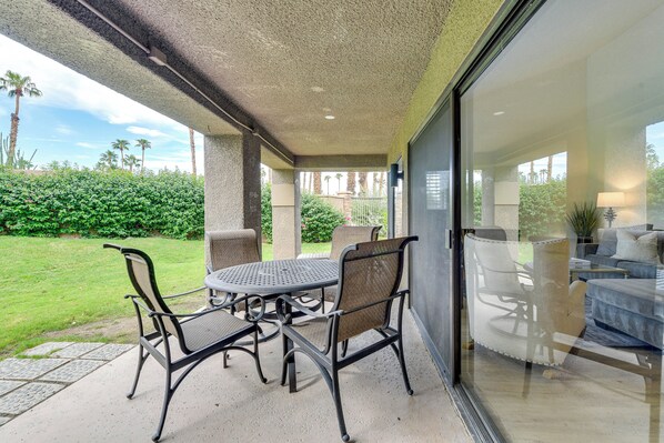 Apartment (3 Bedrooms) | Interior - Quiet Palm Desert Condo: Workspace & Pool Access! (Palm Desert)