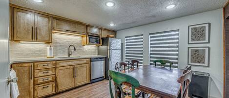 Apartment (Multiple Bedrooms) | Interior