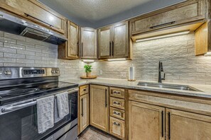 شقة (Multiple Bedrooms) | المنشأة من الداخل