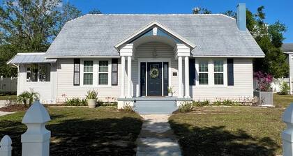 Charming Sebring Historic Registry Home Near Circle and Across from Lake Jackson