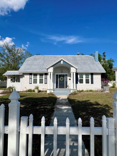 Charming Sebring Historic Registry Home Near Circle and Across from Lake Jackson