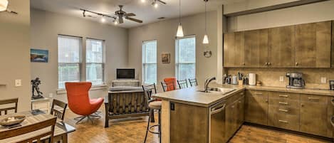 Apartment (2 Bedrooms) | Front of property