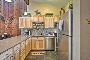 Apartment (2 Bedrooms) | Interior - Condo w/ Pool + Hot Tub - Walk to DT Winter Park! (Winter Park)