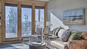 Apartment (1 Bedroom) | Front of property