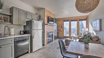 Apartment (1 Bedroom) | Interior