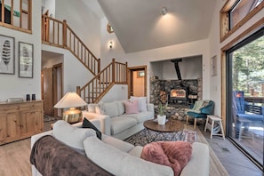 Interior - Tahoe Donner Retreat w/ Decks & Lake Access! (Truckee)