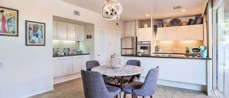 ChaumiÚre (2 Bedrooms) | Intérieur