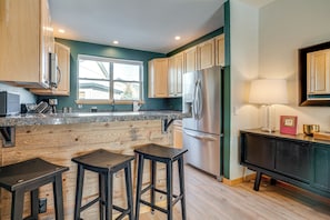 Apartment (3 Bedrooms) | Interior - 8 Mi to Keystone: Mtn-view Ski Retreat! (Silverthorne)