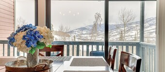 Mtn-view Condo Near Hiking in Silverthorne!