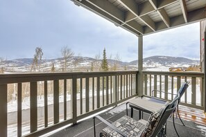 Apartment (2 Bedrooms) | Interior - Mtn-view Condo Near Hiking in Silverthorne! (Silverthorne)